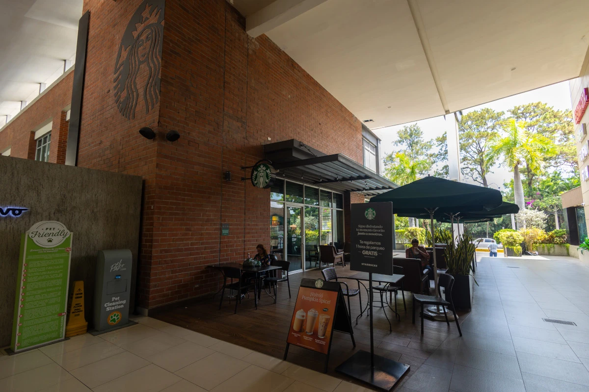 STARBUCKS